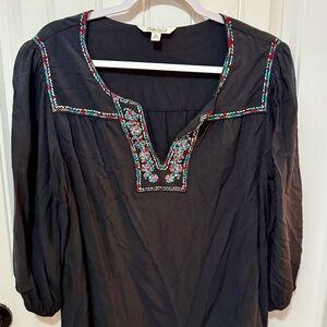 The Pioneer Woman Black Blouse